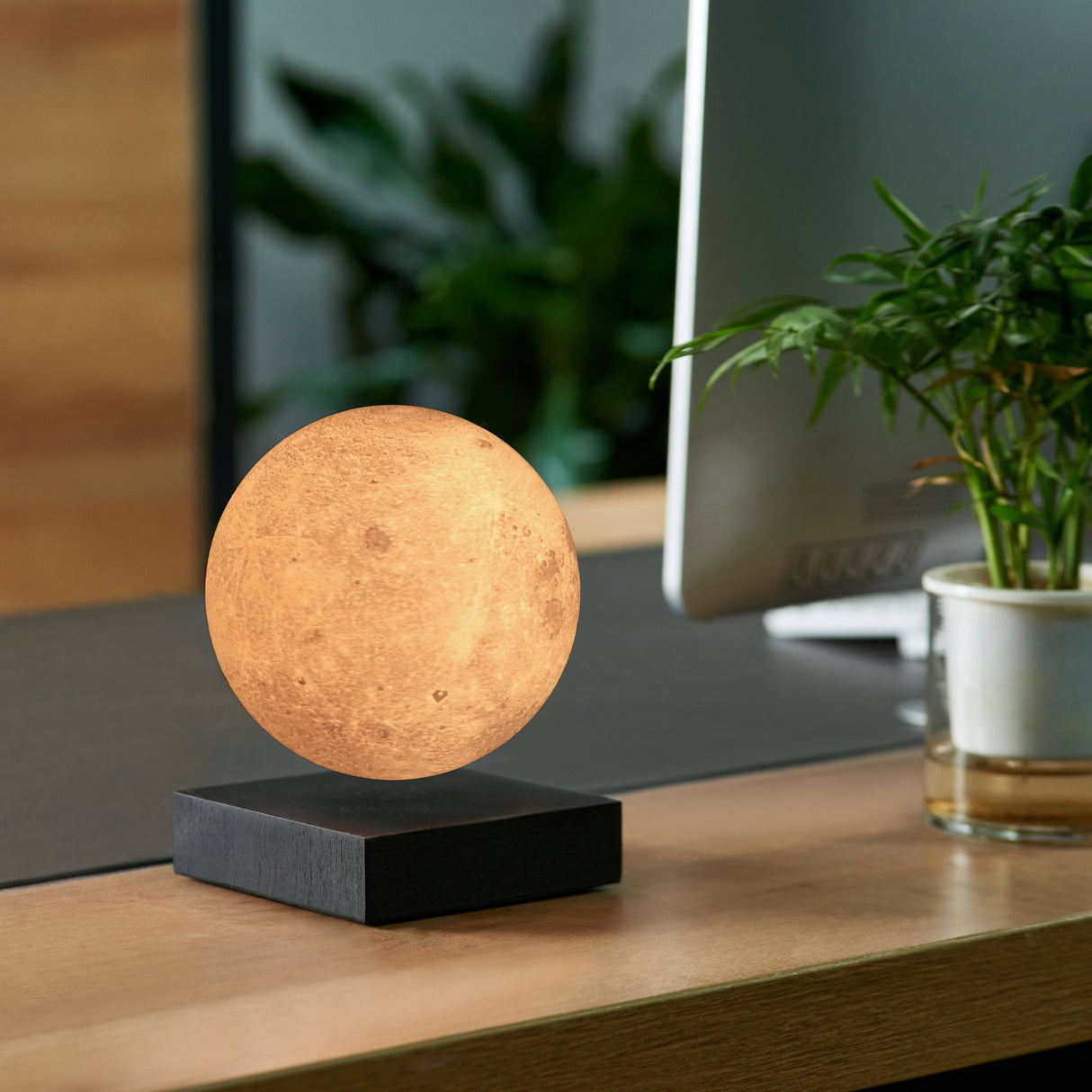 Smart Floating Moon Lamp