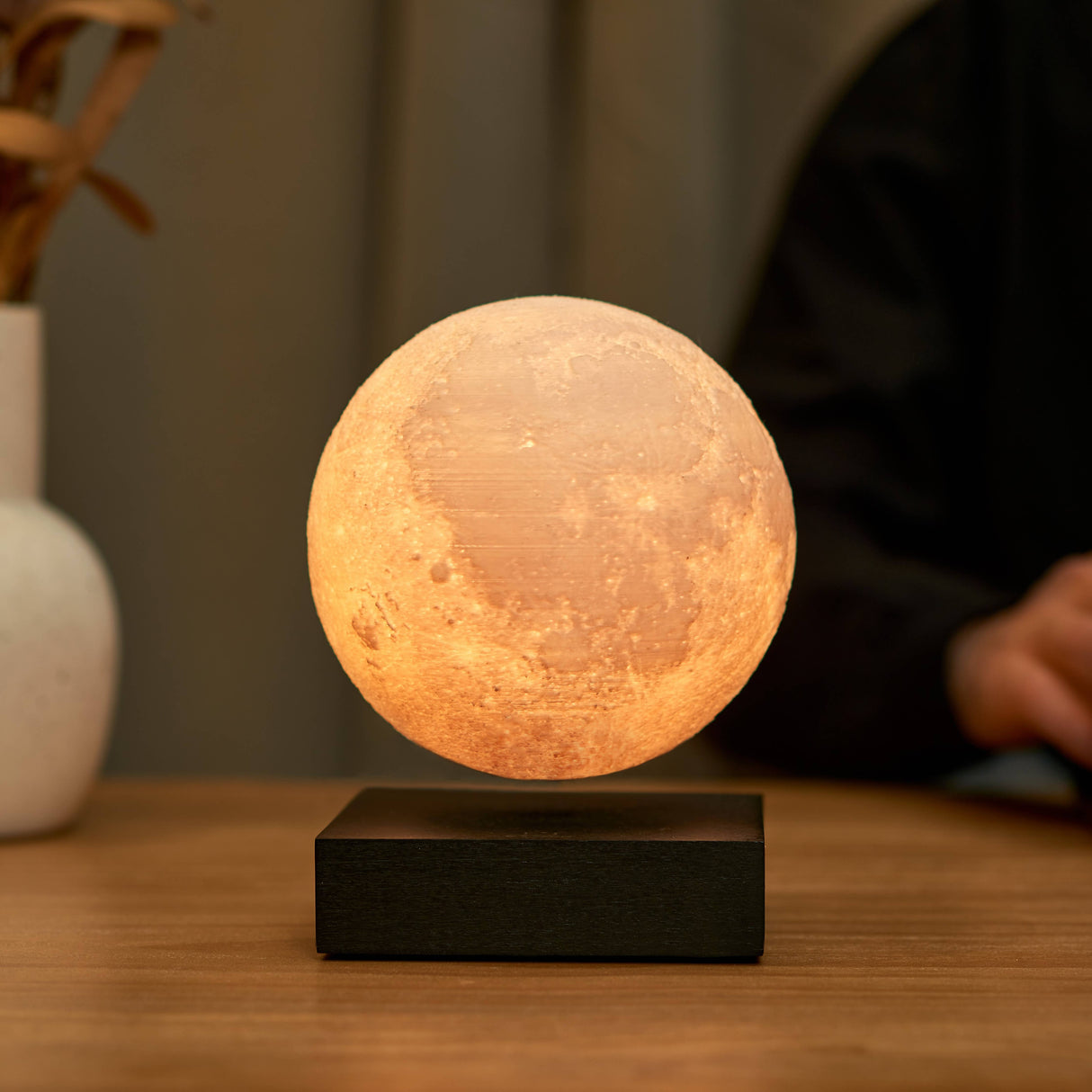 Smart Floating Moon Lamp